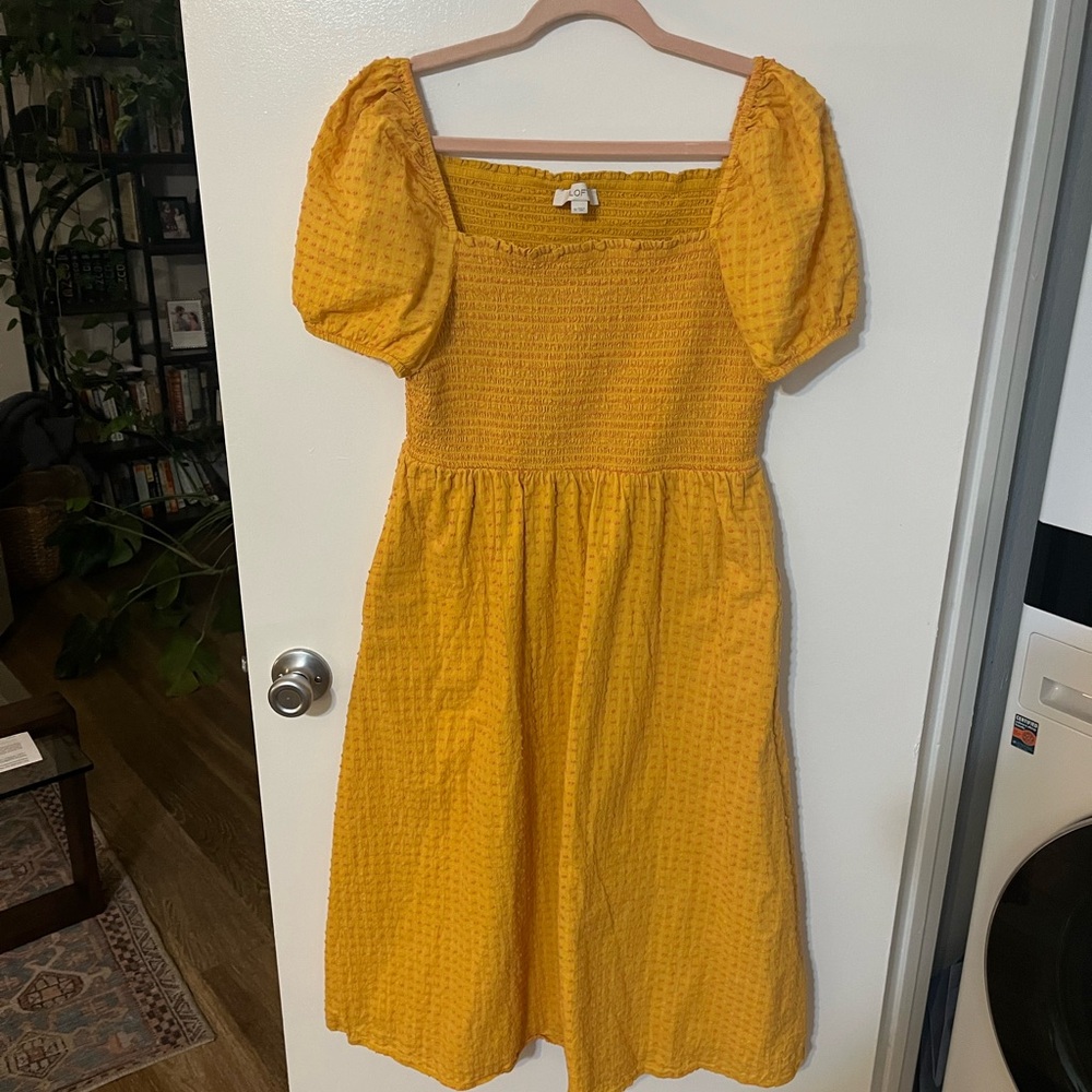 LOFT Clip Dot Smocked Puff Sleeve Midi Dress in Mustard Yellow, M